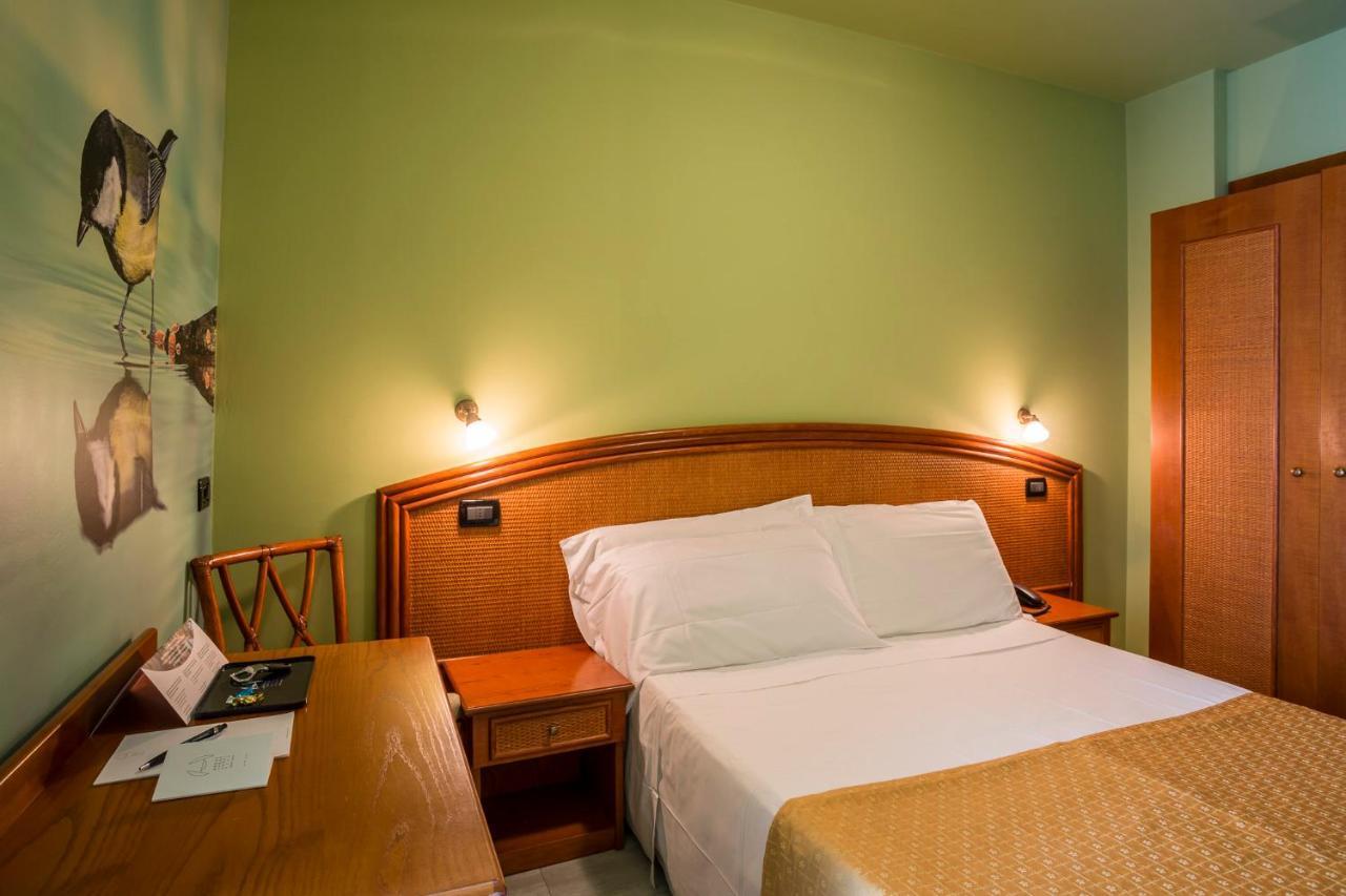 Hotel Ambassador Bibione Extérieur photo