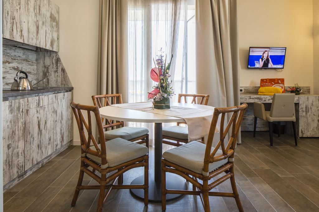 Hotel Ambassador Bibione Extérieur photo