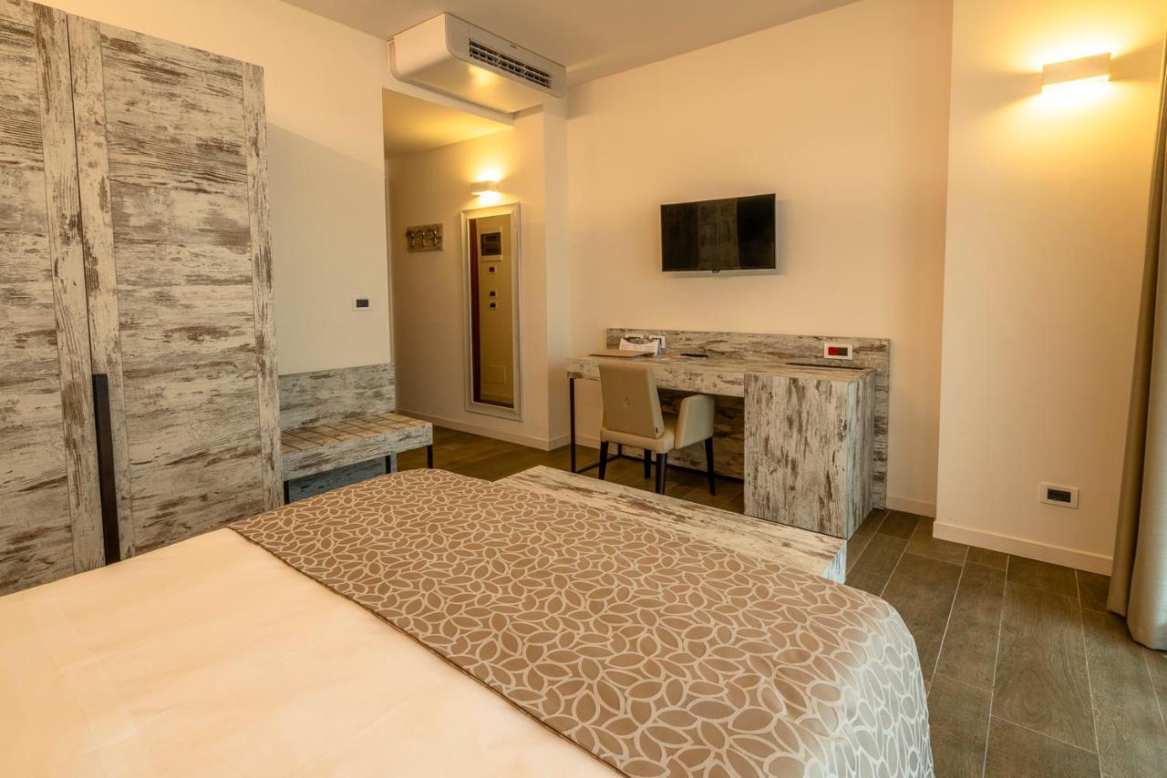 Hotel Ambassador Bibione Extérieur photo